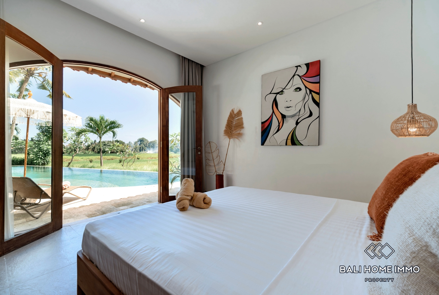 Spacious 5 Bedroom Family Villa for Rent in Kedungu view 15