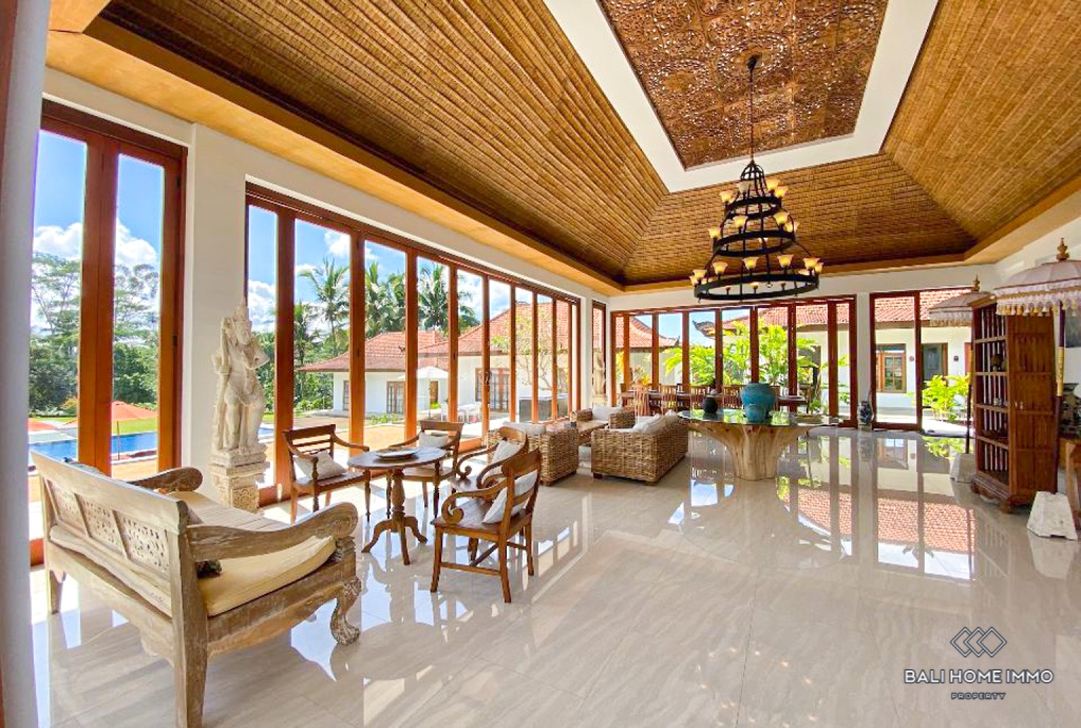 Spacieuse villa de 5 chambres à louer à Bali Ubud view 11