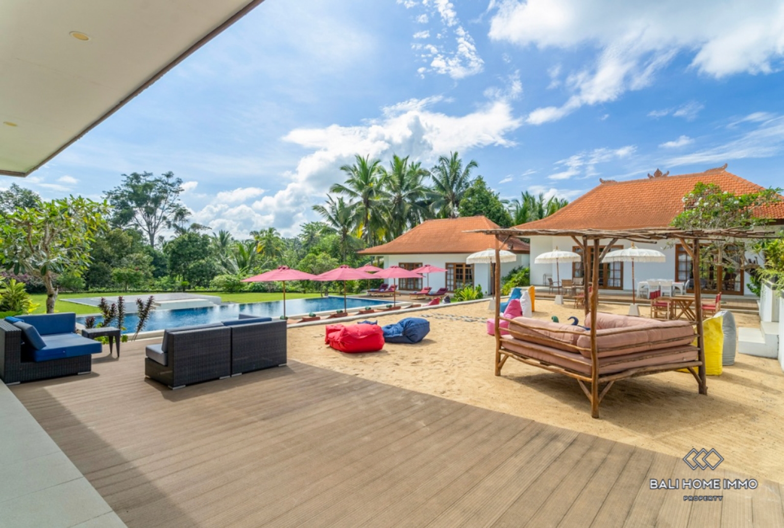Spacieuse villa de 5 chambres à louer à Bali Ubud view 3