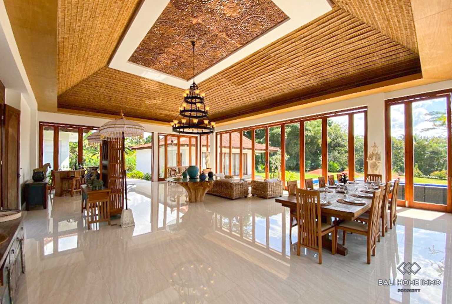 Spacieuse villa de 5 chambres à louer à Bali Ubud view 10