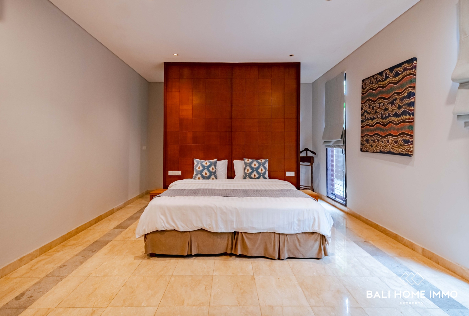 SPACIOUS 5 BEDROOMS OCEAN VIEW VILLA FOR YEARLY & MONTHLY RENTAL IN JIMBARAN view 15