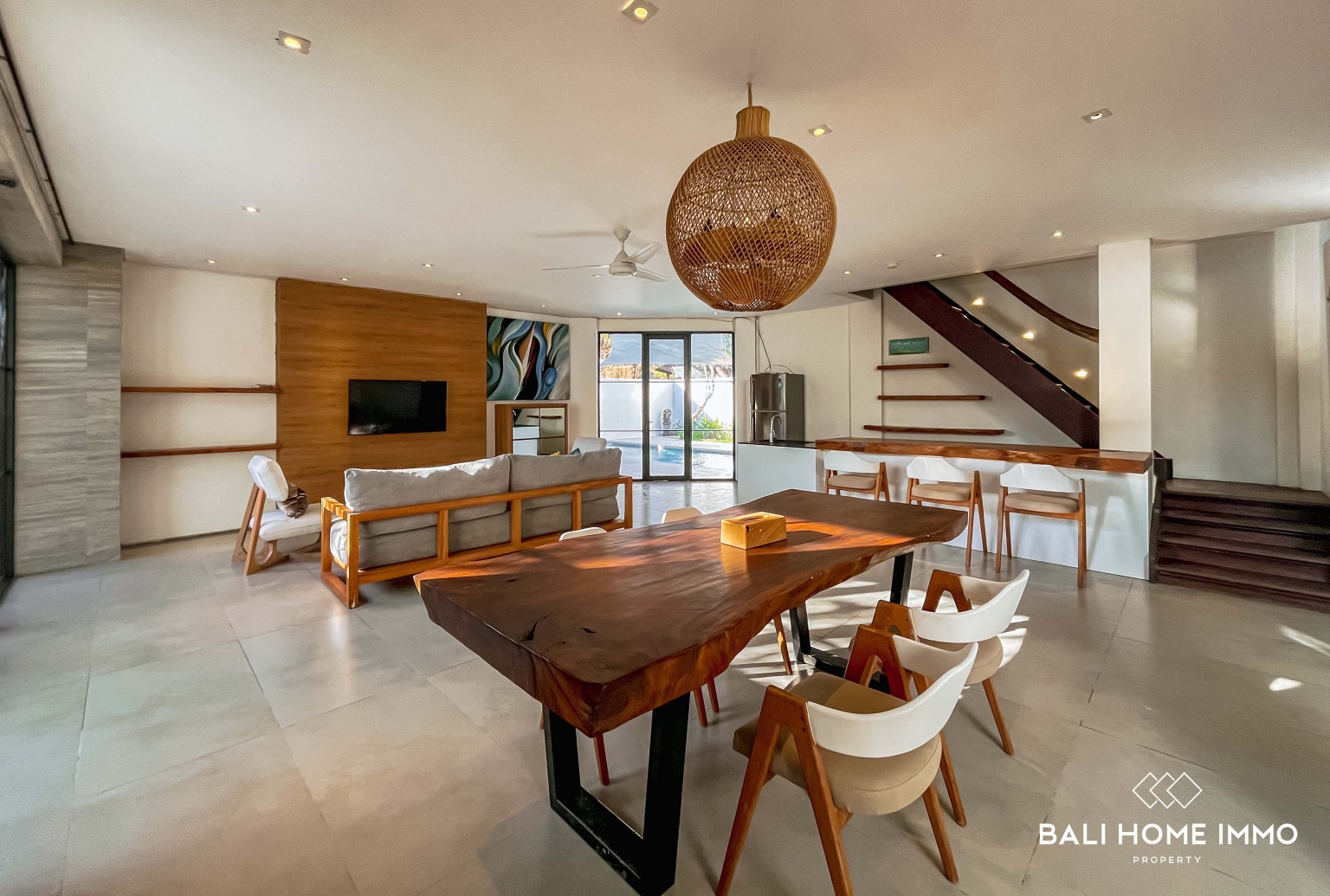 SPACIOUS 5 BEDROOMS VILLA FOR YEARLY RENTAL IN NUSA DUA view 6