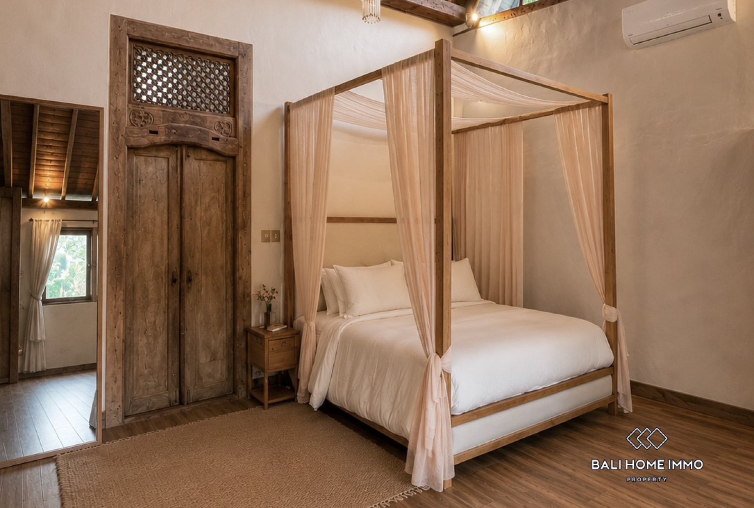 Spacious 6 Bedroom Villa for Sale walking distance to Mertasari Beach Sanur view 15