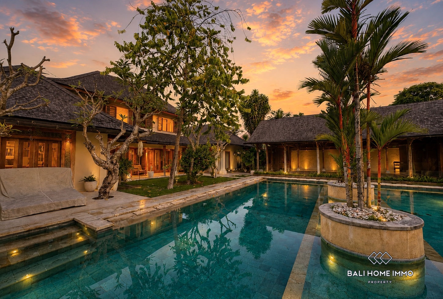 Spacious 6 Bedroom Villa for Sale walking distance to Mertasari Beach Sanur view 31