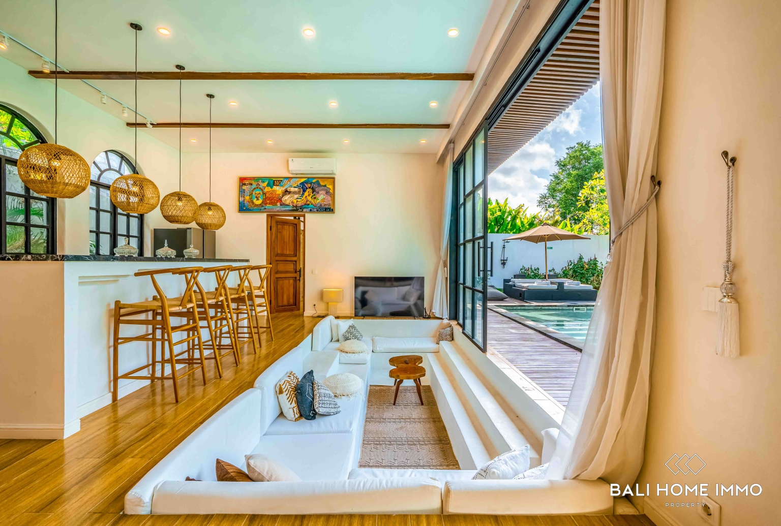 Spacious Tropical 2 Bedroom Villa for Sale and Rent in Jimbaran view 6