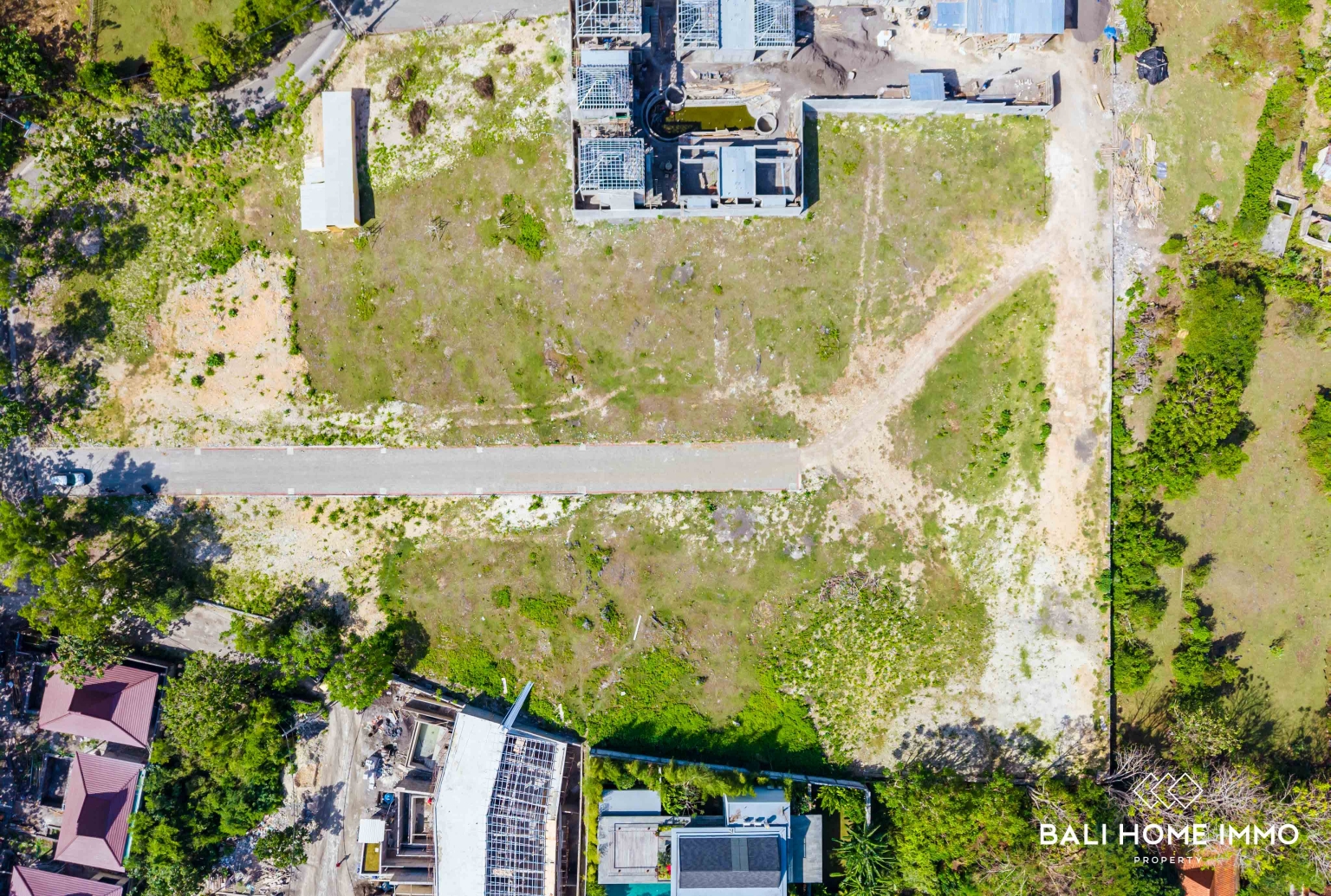 Strategic Commercial Land for Sale Freehold & Leasehold Options in Bingin view 2