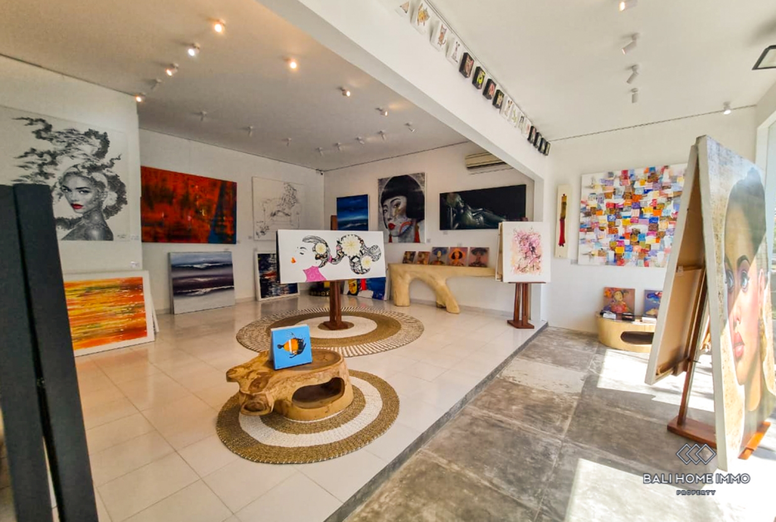 Street Front Commercial Space for Sale in Bali Seminyak Beachside and Center view 4