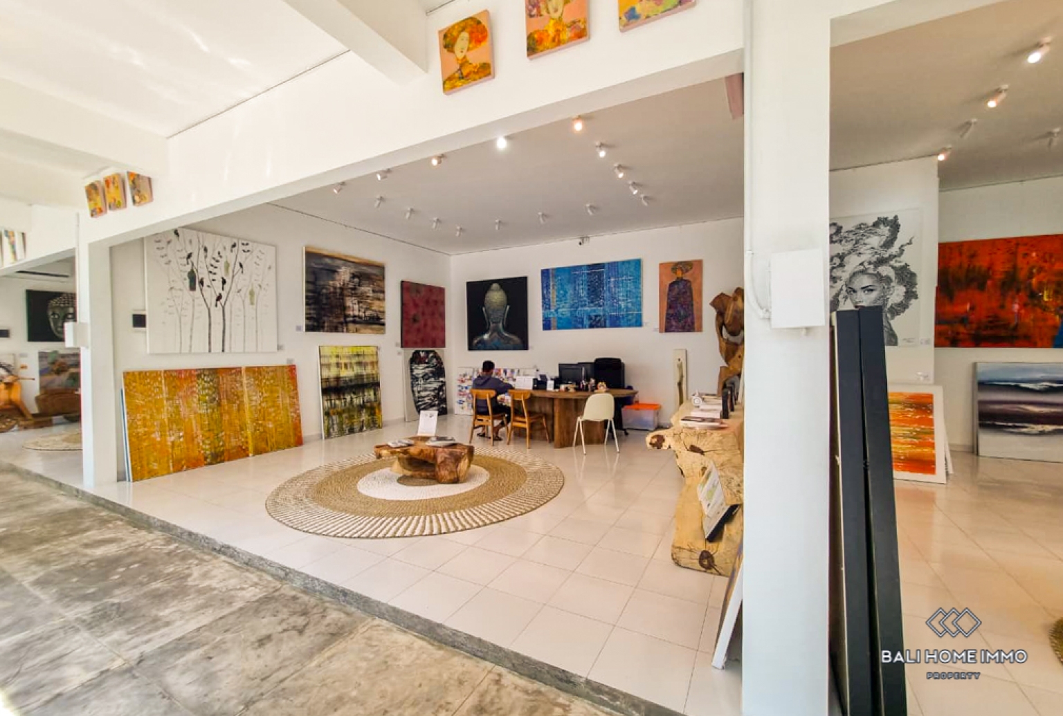 Street Front Commercial Space for Sale in Bali Seminyak Beachside and Center view 3