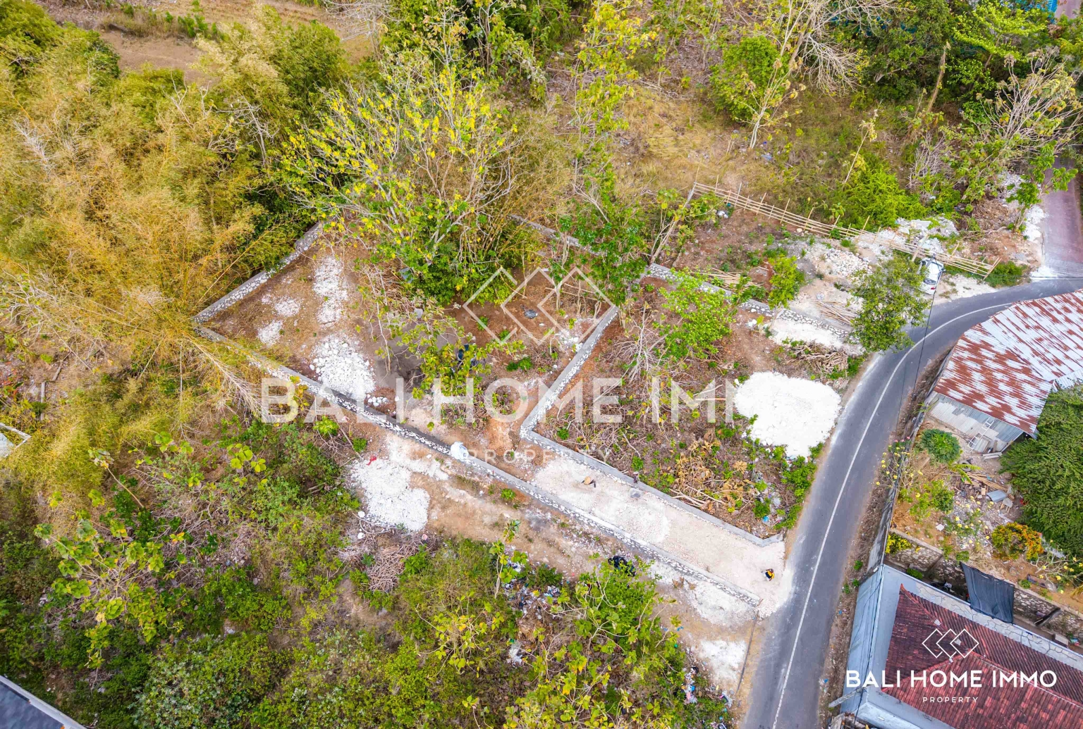 Street Front Land for Sale Leasehold in Ungasan view 2