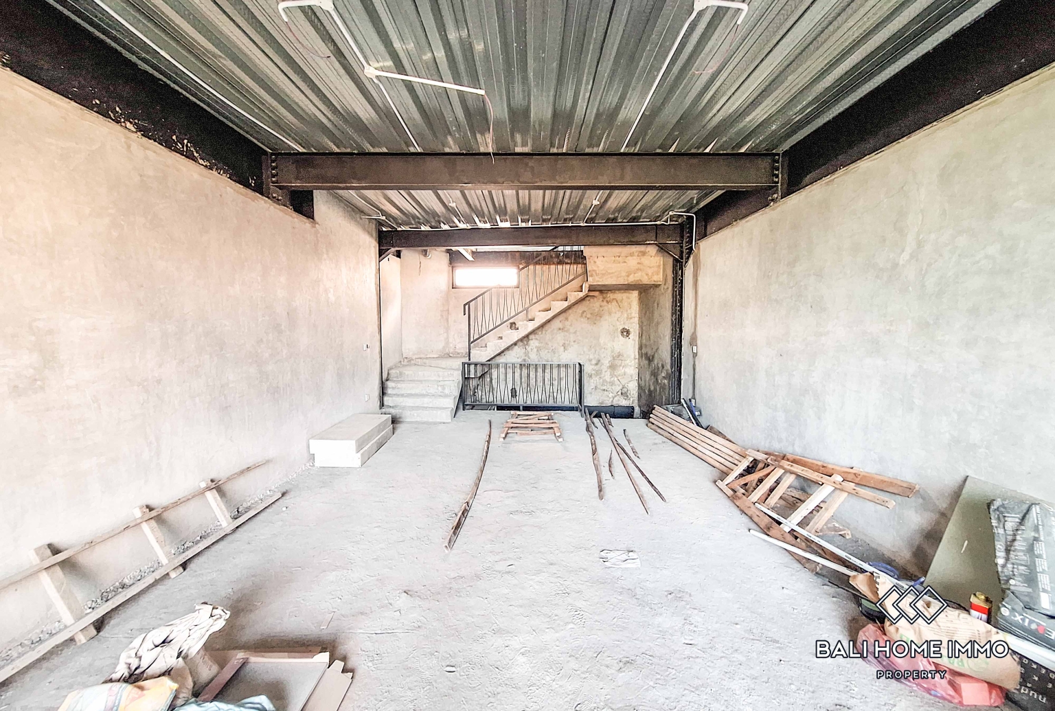Streetfront Commercial Space for Rent in Canggu Berawa view 5
