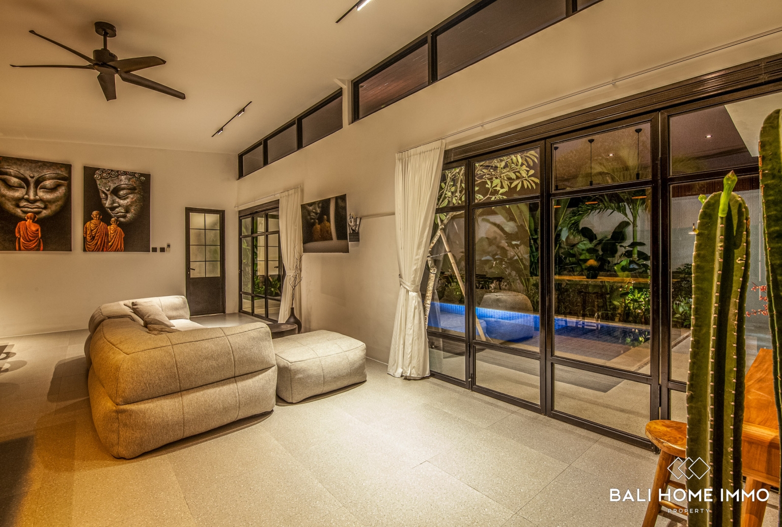 Stunning 3 Bedroom Villa for Monthly rental in Bali Umalas view 5