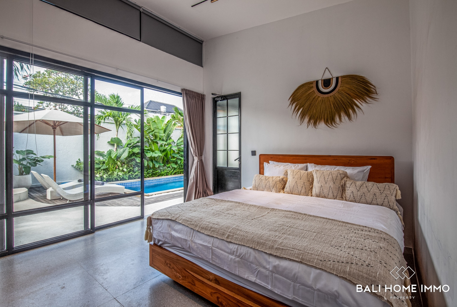 Stunning 3 Bedroom Villa for Monthly rental in Bali Umalas view 11