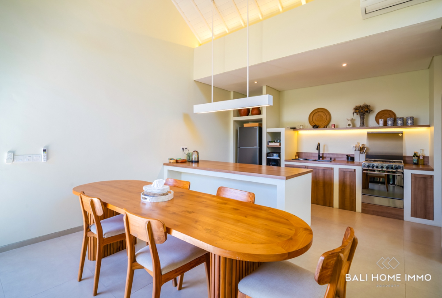VILLA MEWAH 3 KAMAR  DENGAN SAUNA PRIBADI UNTUK DIJUAL DI EAST UNGASAN view 8