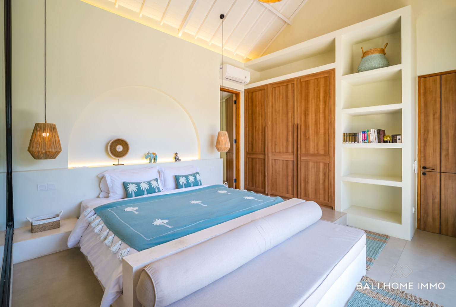 VILLA MEWAH 3 KAMAR  DENGAN SAUNA PRIBADI UNTUK DIJUAL DI EAST UNGASAN view 13