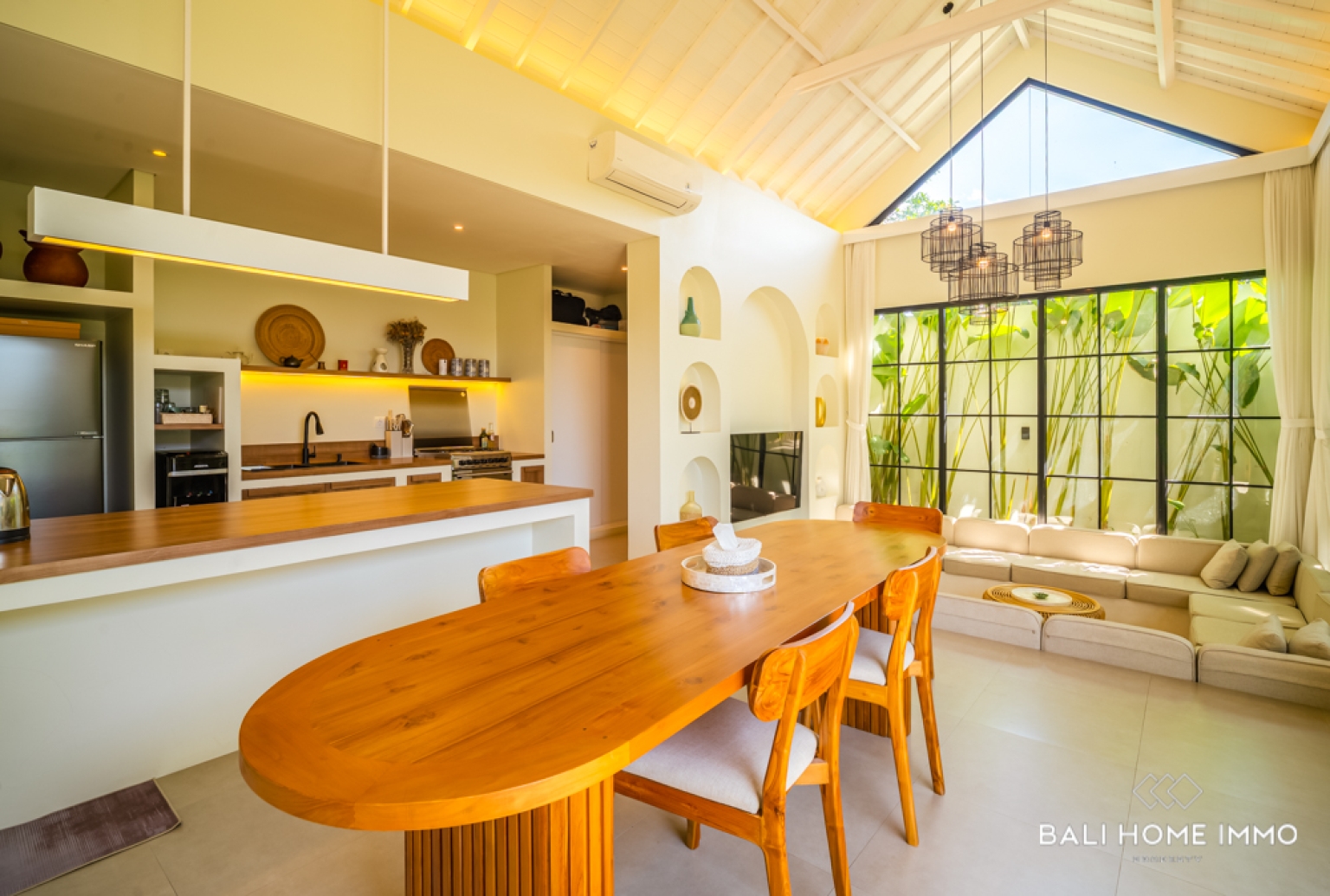 VILLA MEWAH 3 KAMAR  DENGAN SAUNA PRIBADI UNTUK DIJUAL DI EAST UNGASAN view 7