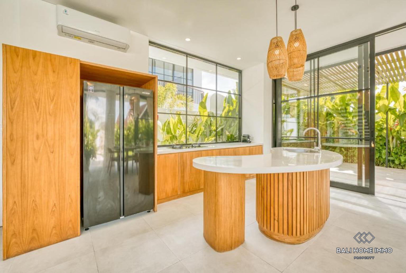 STUNNING 3 BEDROOMS VILLA FOR MONTHLY RENTAL IN ULUWATU - PECATU view 10