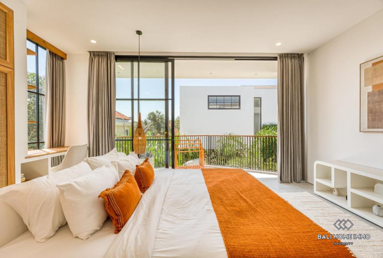 STUNNING 3 BEDROOMS VILLA FOR MONTHLY RENTAL IN ULUWATU - PECATU view 16