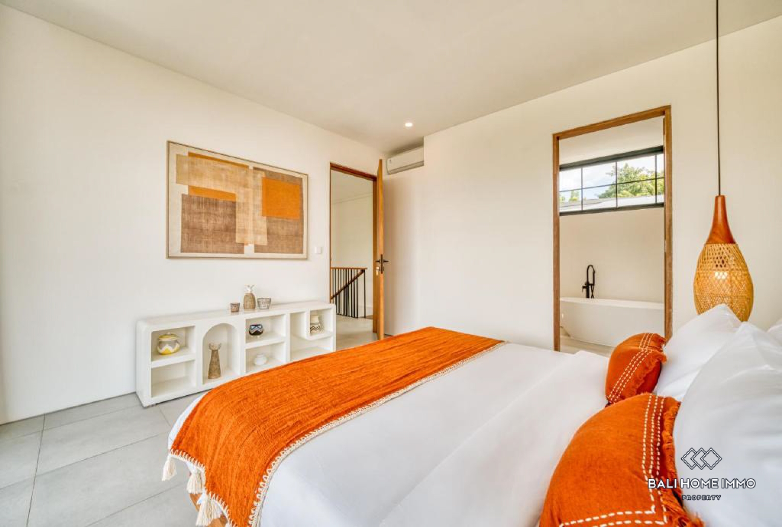 STUNNING 3 BEDROOMS VILLA FOR MONTHLY RENTAL IN ULUWATU - PECATU view 17