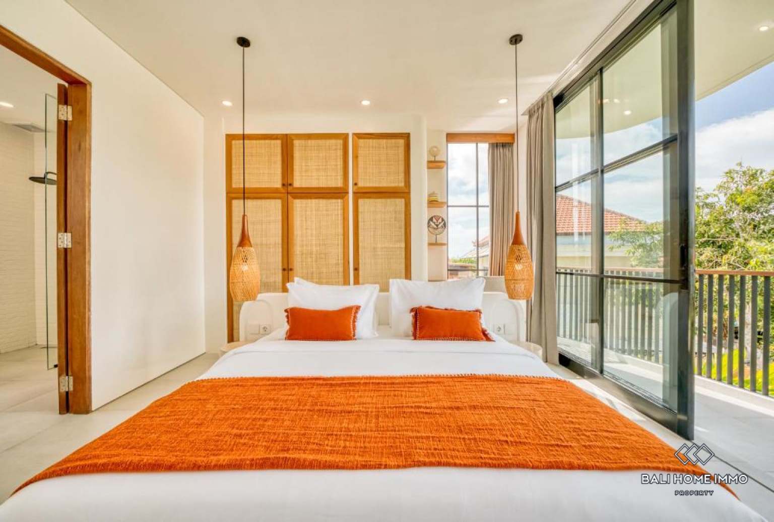 STUNNING 3 BEDROOMS VILLA FOR MONTHLY RENTAL IN ULUWATU - PECATU view 13