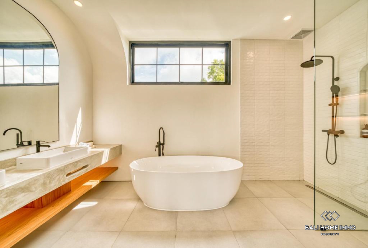 STUNNING 3 BEDROOMS VILLA FOR MONTHLY RENTAL IN ULUWATU - PECATU view 24