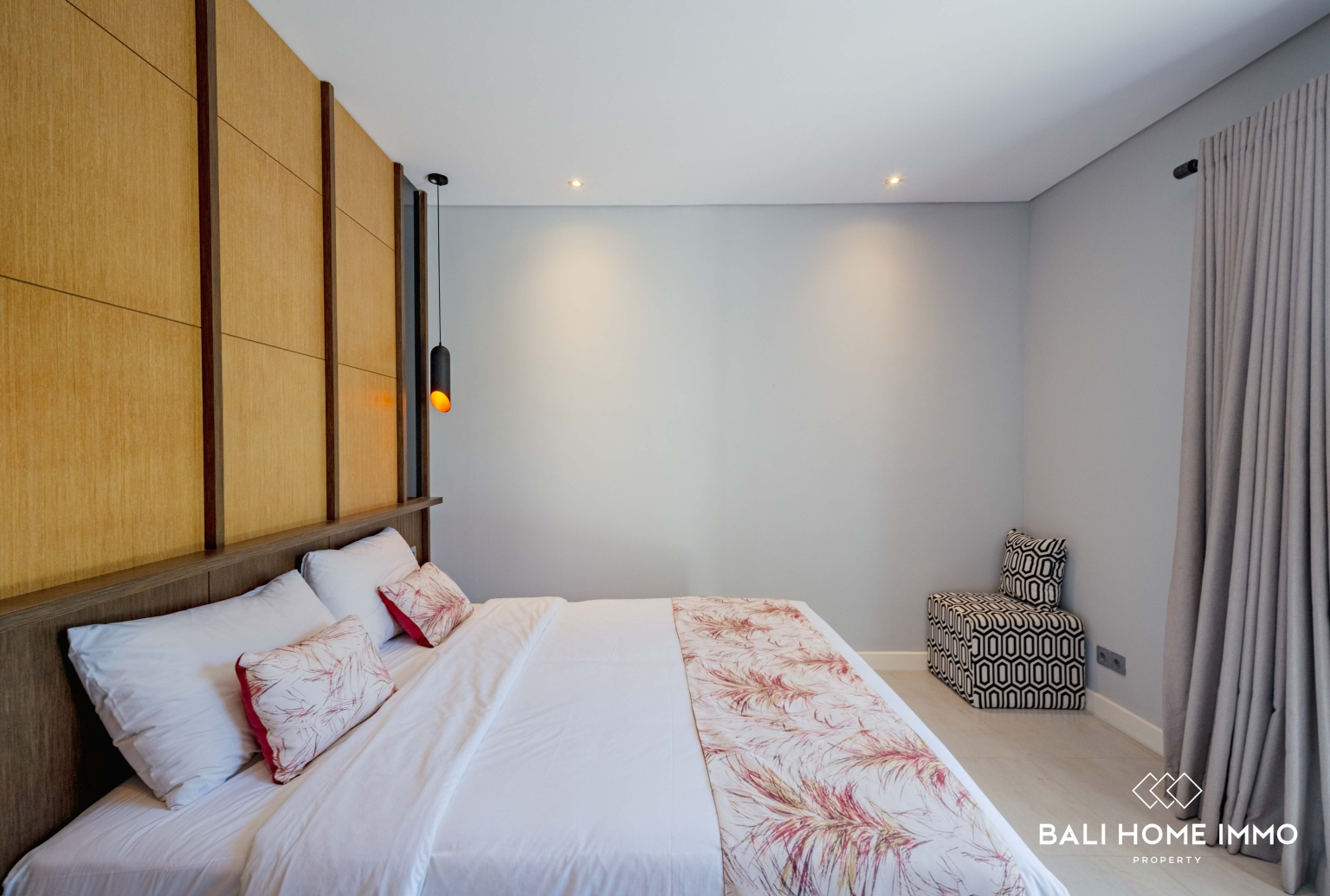 STUNNING 3 BEDROOMS VILLA FOR SALE and Rent IN BALI ULUWATU UNGASAN view 17