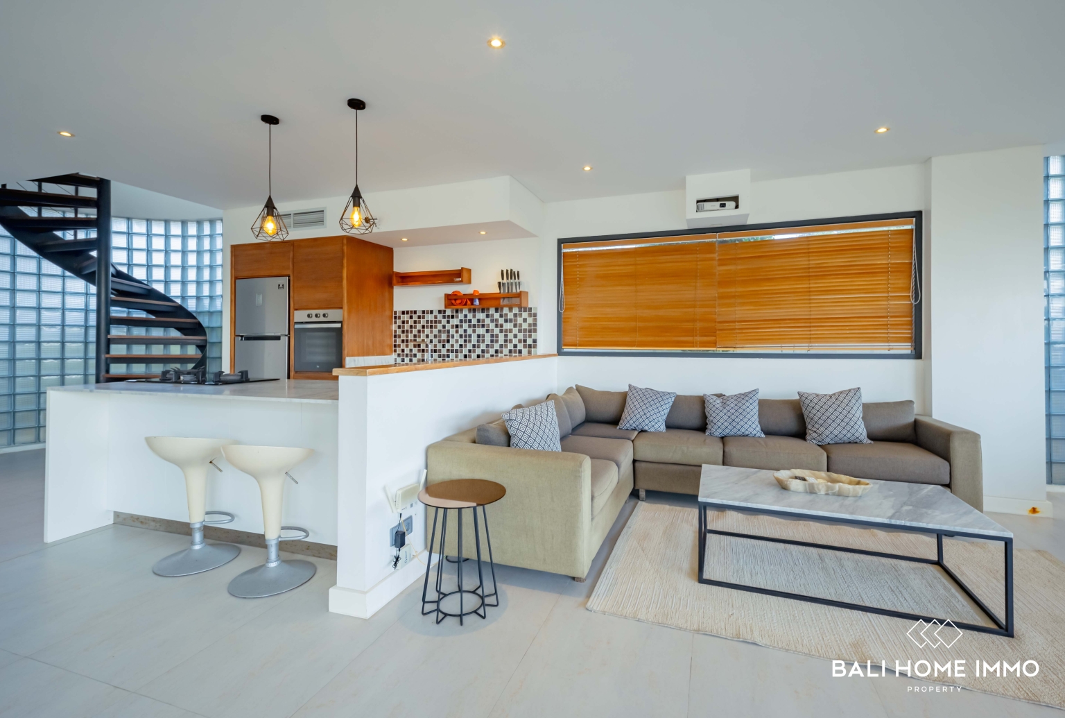 STUNNING 3 BEDROOMS VILLA FOR SALE and Rent IN BALI ULUWATU UNGASAN view 7