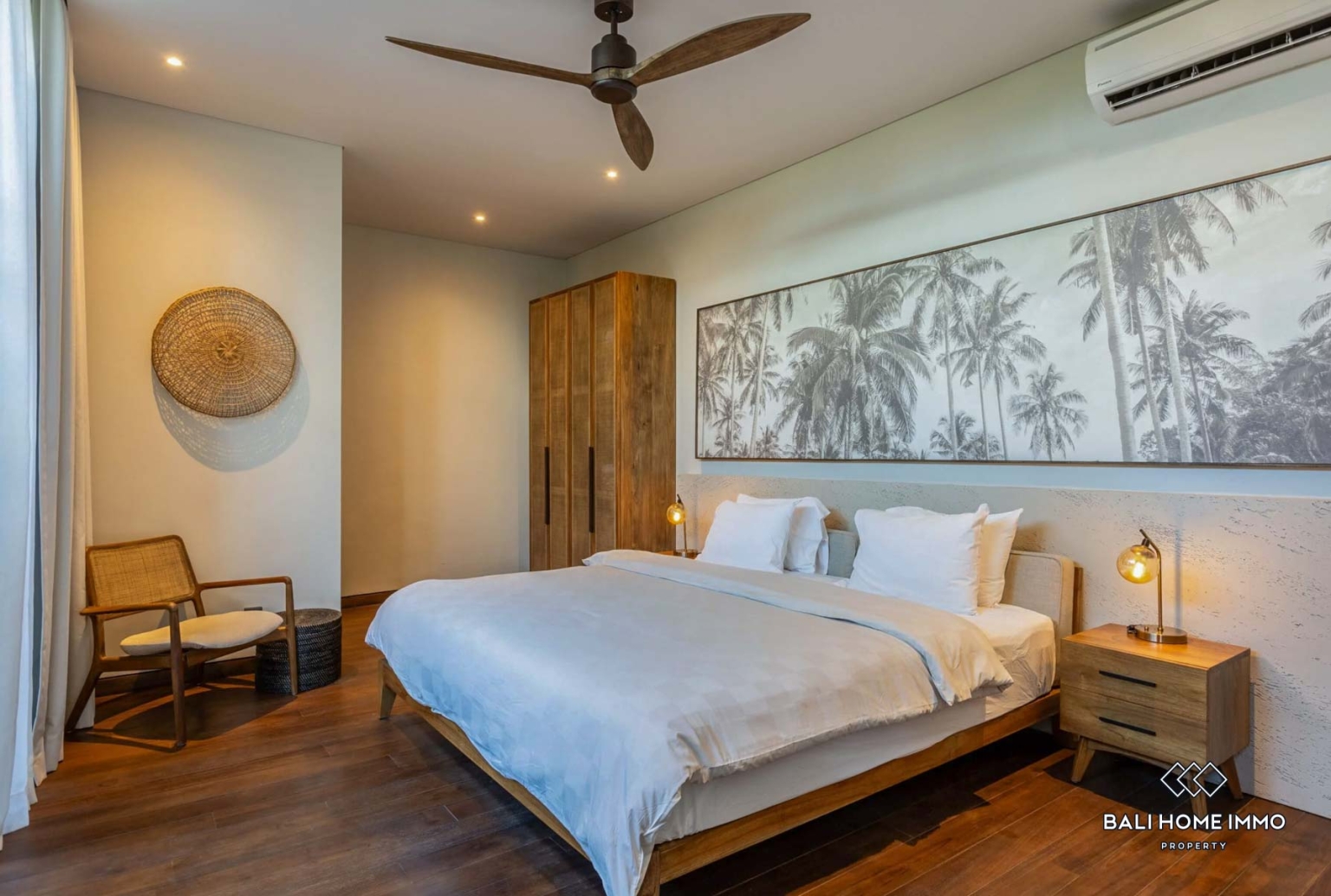 Villa menakjubkan dengan 3 kamar tidur dijual dengan status hak sewa di Bali Pantai Pererenan Lyma view 9