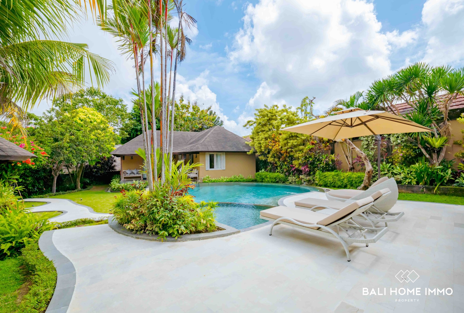 STUNNING 3 BEDROOMS VILLA FOR YEARLY & MONTHLY RENTAL IN UNGASAN view 2