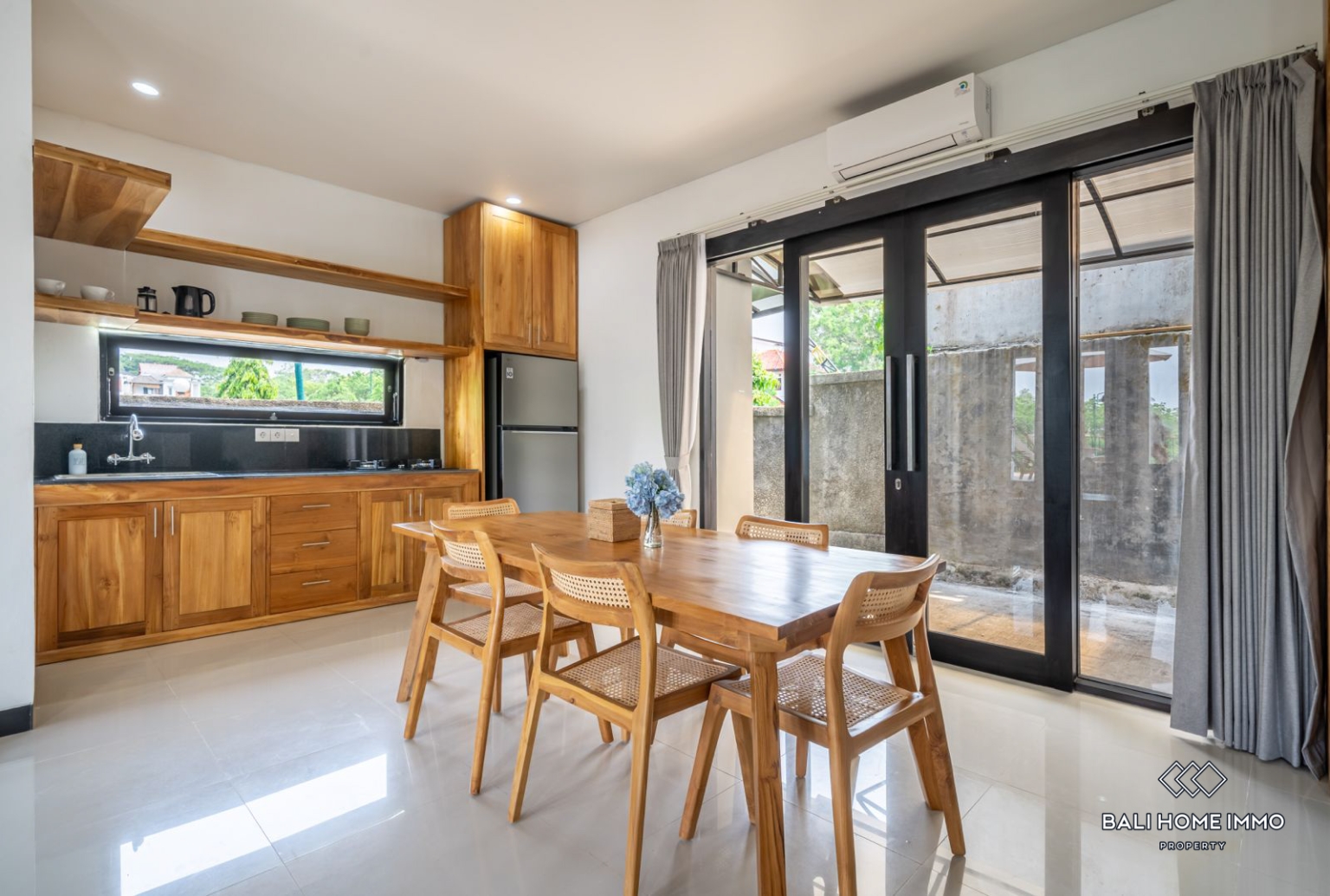 STUNNING 3 BEDROOMS VILLA WITH OCEAN VIEW FOR YEARLY & MONTHLY RENTAL IN WEST UNGASAN view 9