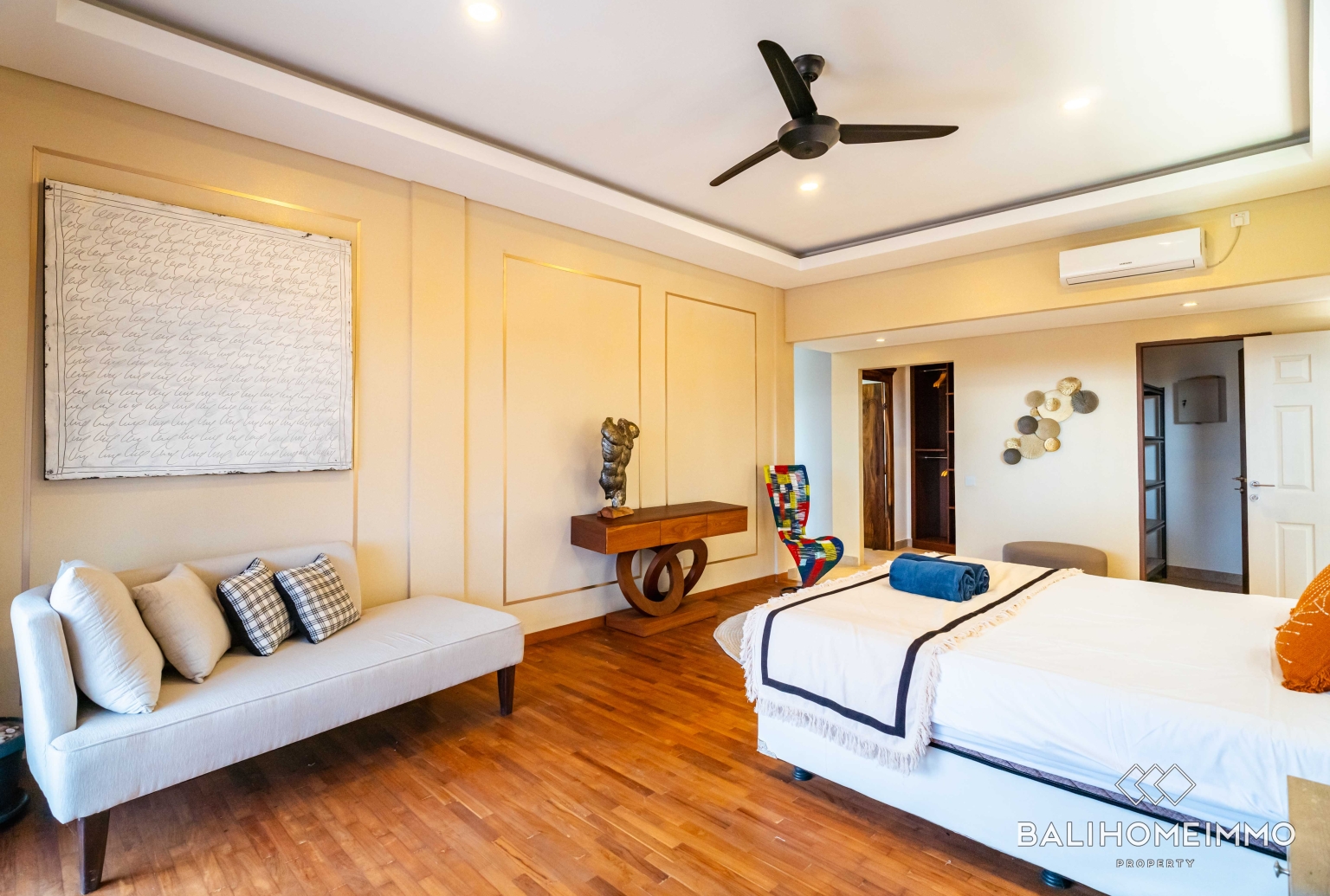 Stunning 4 Bedroom Villa for Sale and Rent in Bali Canggu Residential Side view 17