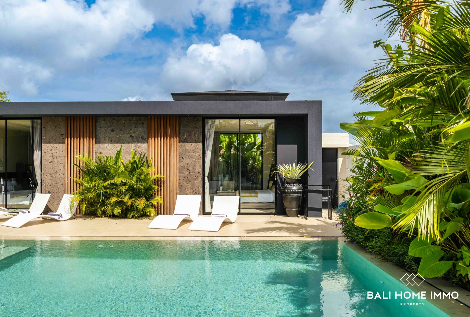 Villa baru menakjubkan dengan 4 kamar tidur dijual di Bali - Umalas view 22