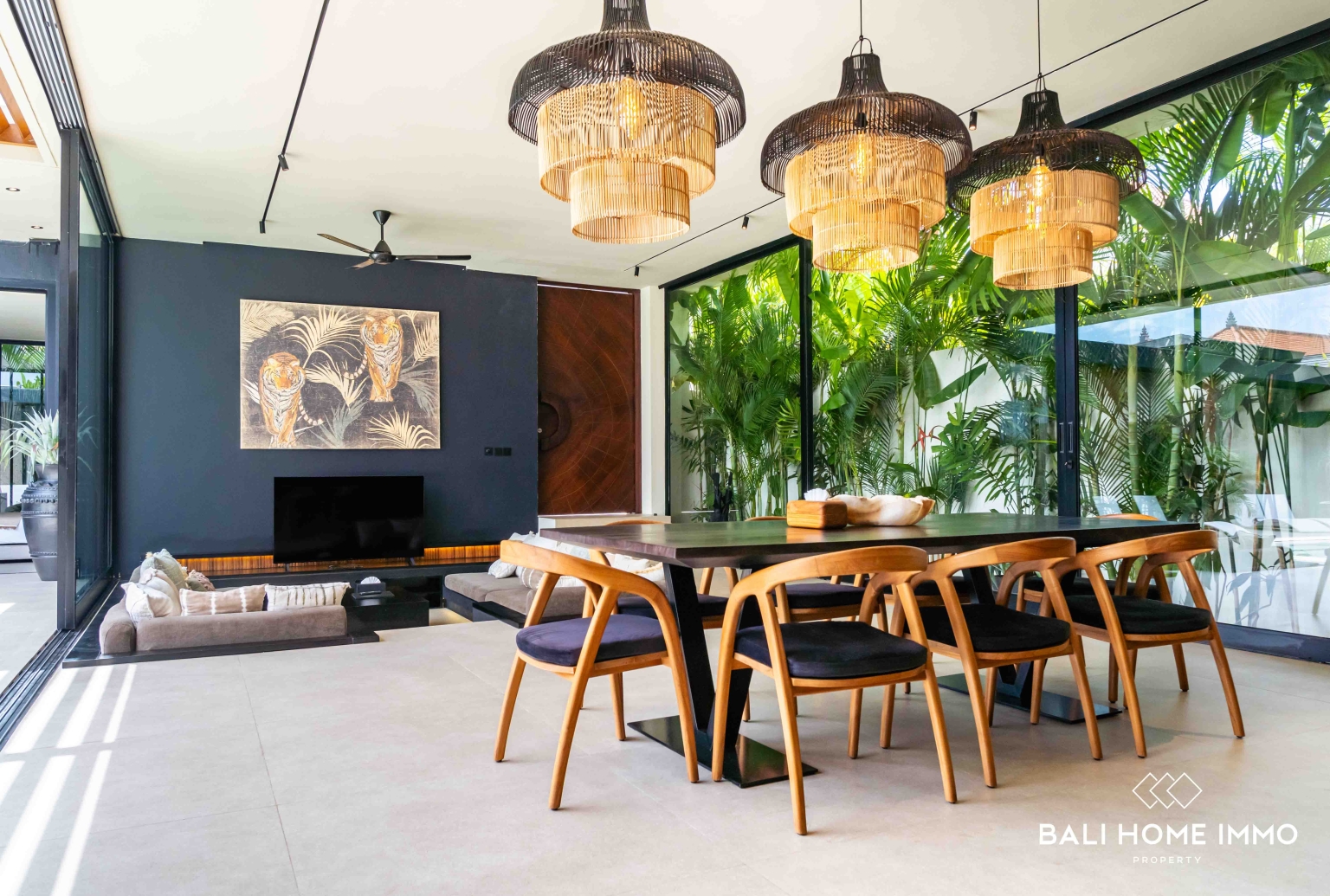 Villa baru menakjubkan dengan 4 kamar tidur dijual di Bali - Umalas view 7