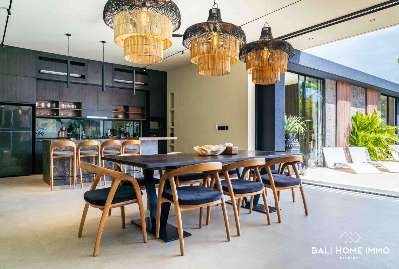 Villa baru menakjubkan dengan 4 kamar tidur dijual di Bali - Umalas view 9