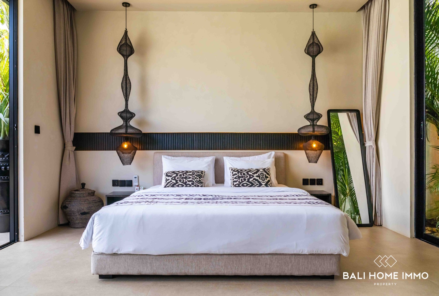 Villa baru menakjubkan dengan 4 kamar tidur dijual di Bali - Umalas view 11