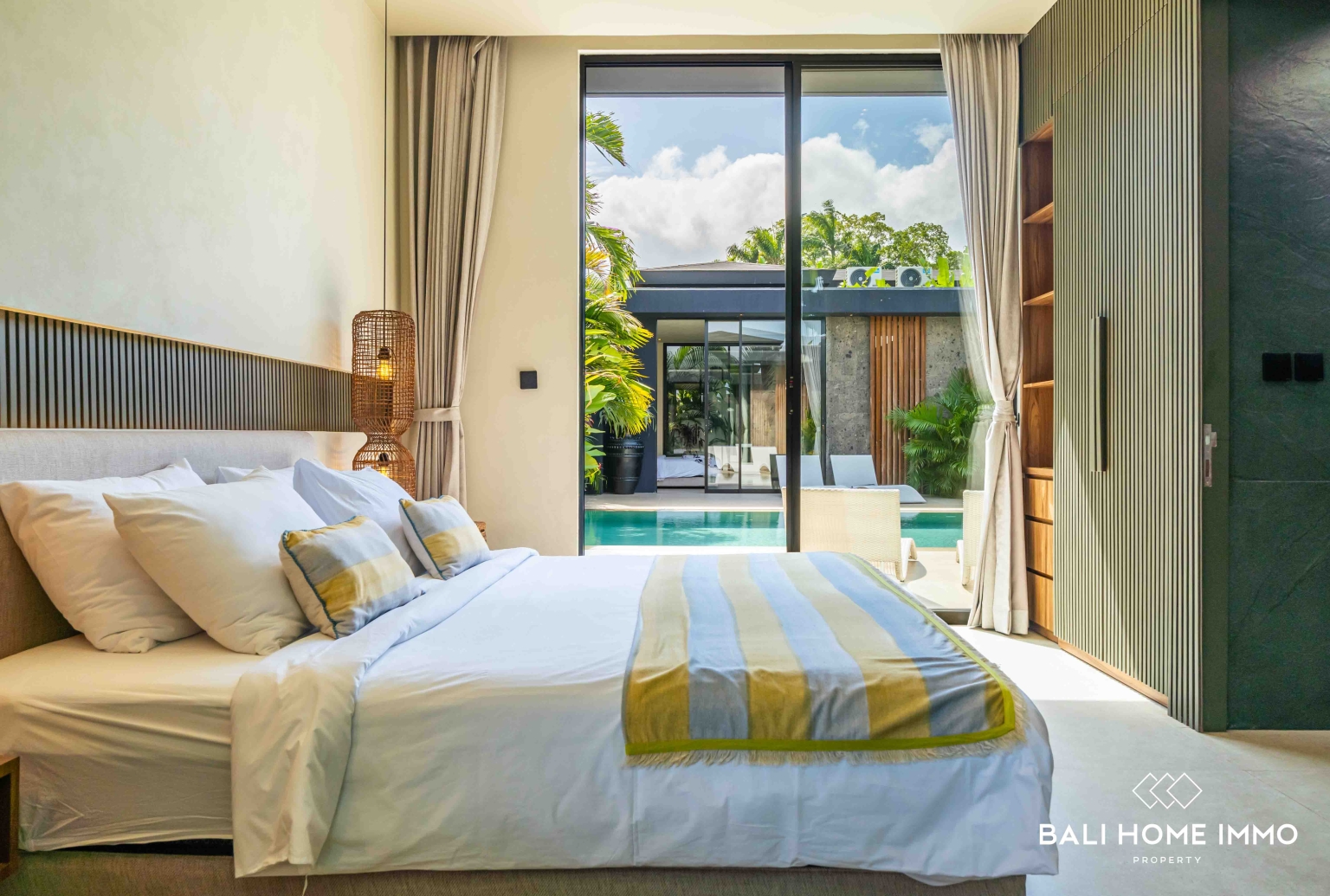 Villa baru menakjubkan dengan 4 kamar tidur dijual di Bali - Umalas view 15