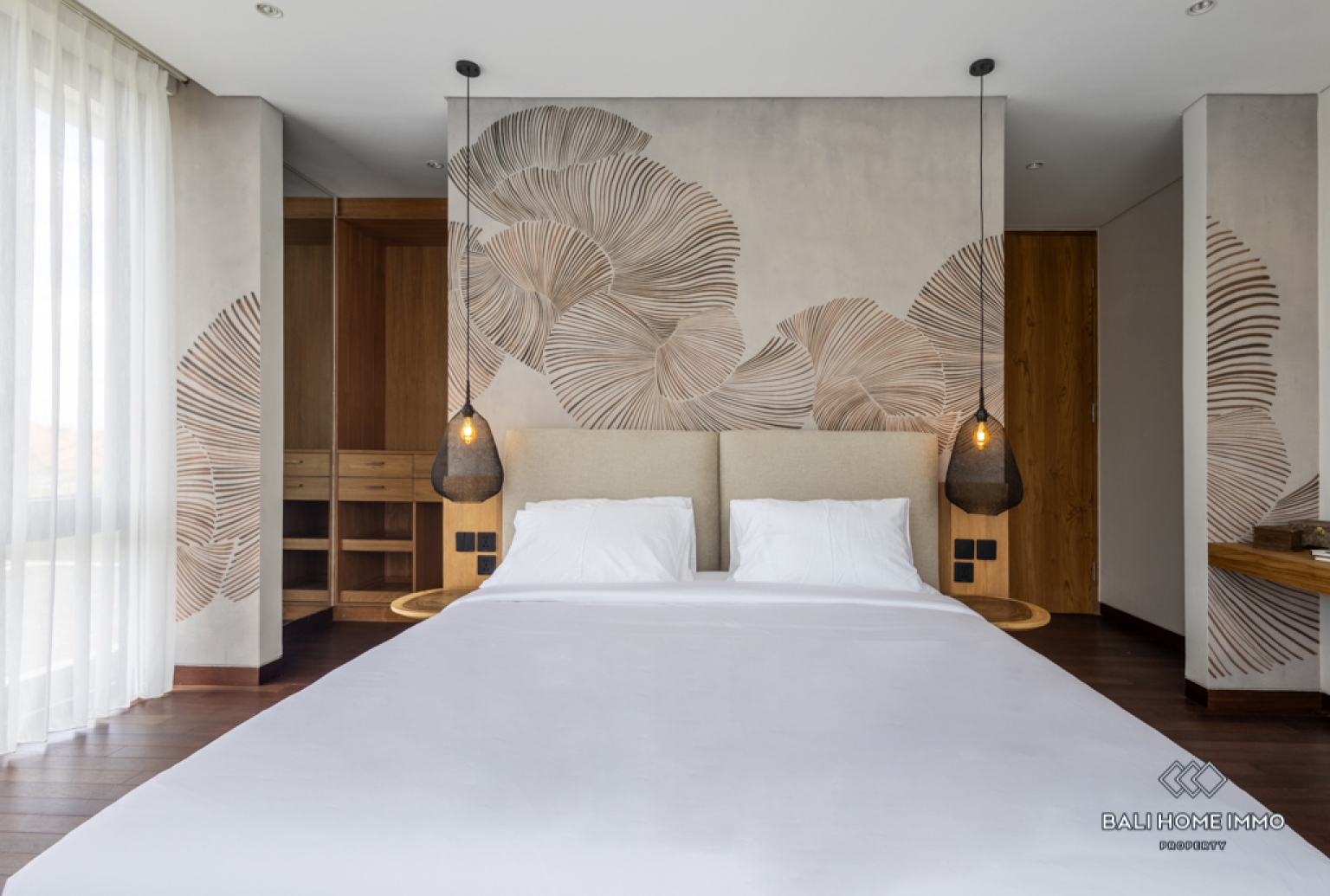 Stunning 5 Bedroom for Sale Leasehold in Bali Umalas view 13