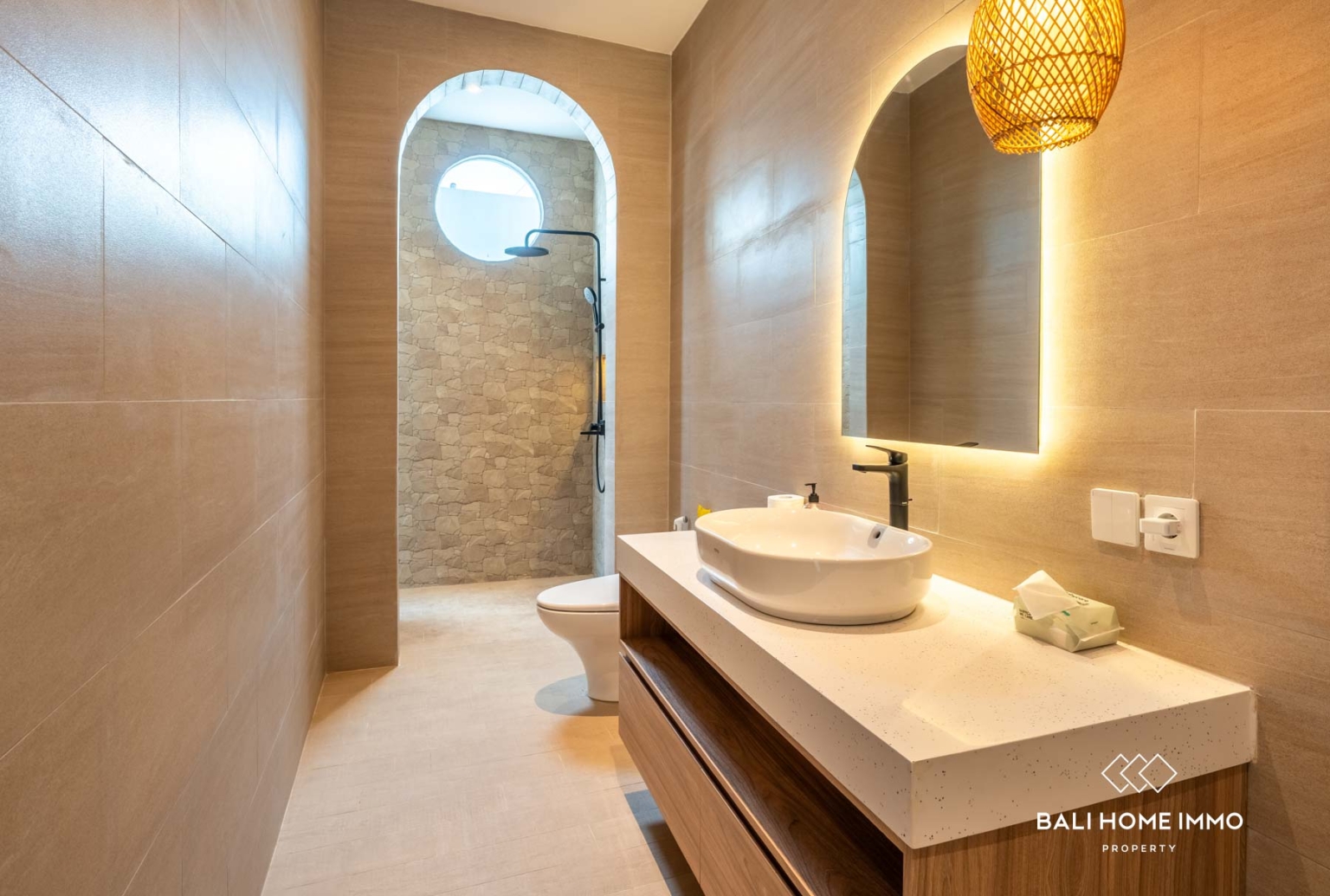 Stunning 5 Bedroom Smart Villa FOR SALE in CANGGU BALI view 21