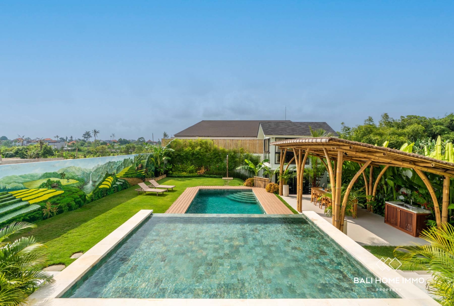 Stunning 5 Bedroom Smart Villa FOR SALE in CANGGU BALI view 33