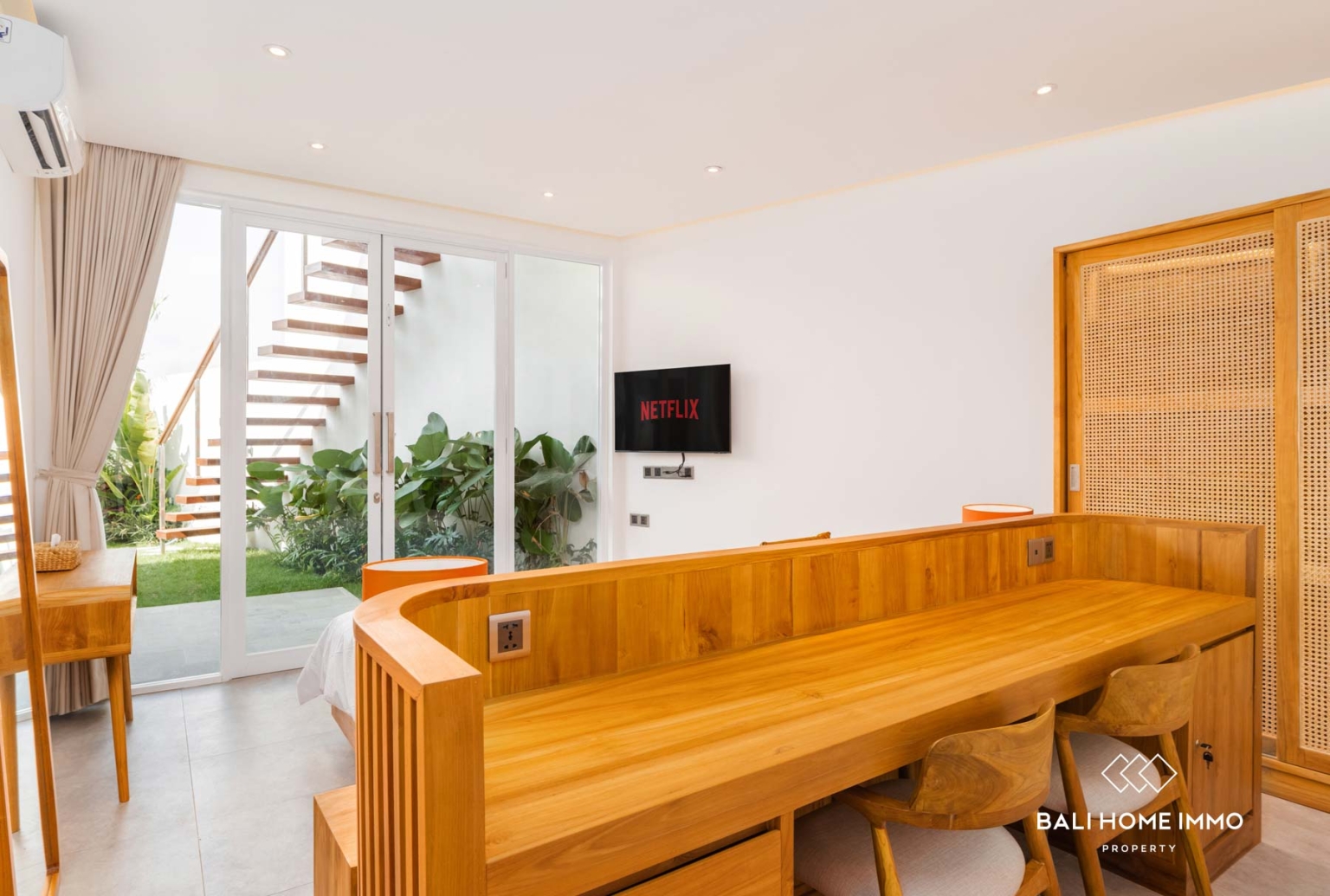 VILLA MEWAH 5 KAMAR UNTUK DIJUAL DENGAN STATUS LEASEHOLD DI BERAWA BALI view 17