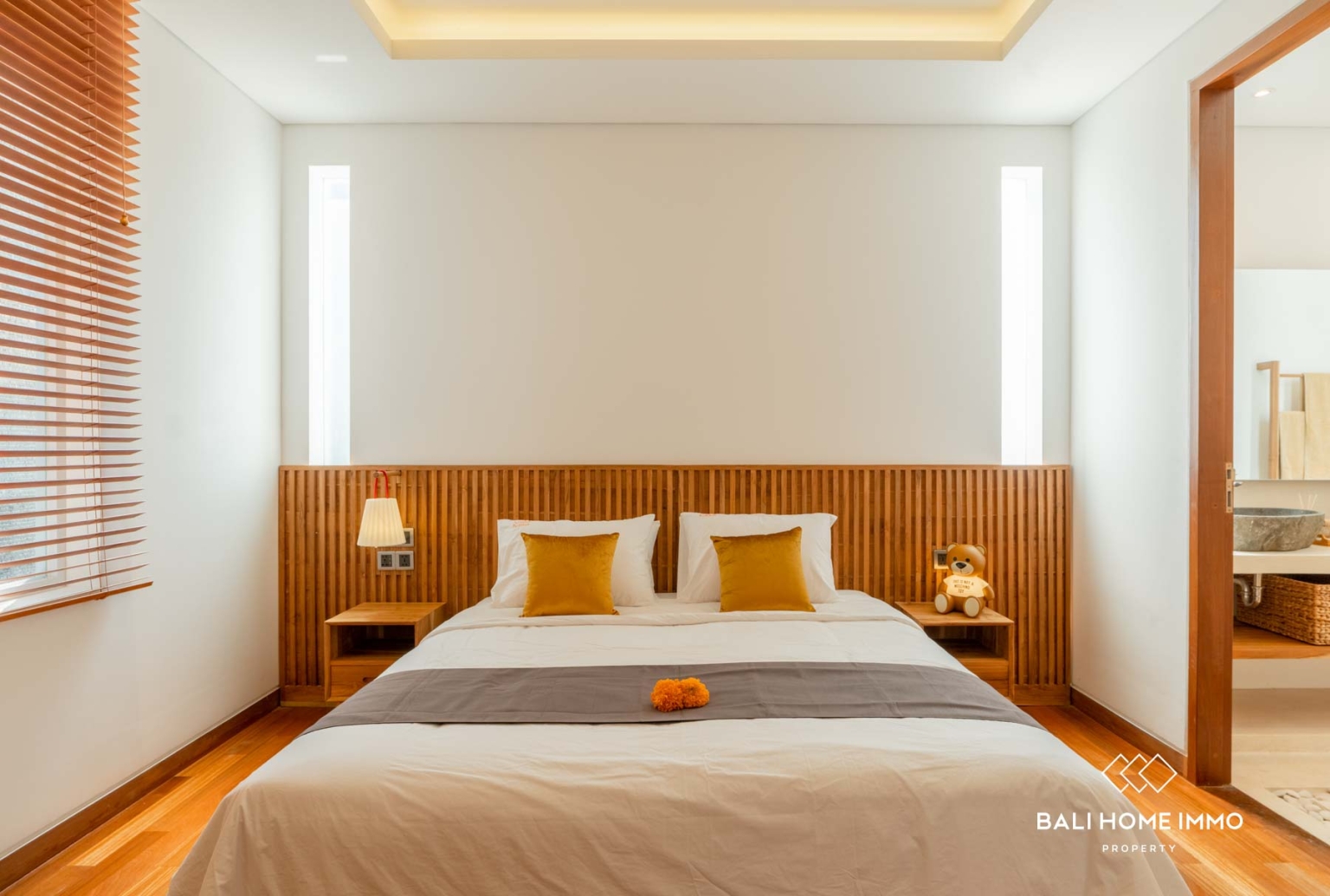 VILLA MEWAH 5 KAMAR UNTUK DIJUAL DENGAN STATUS LEASEHOLD DI BERAWA BALI view 13