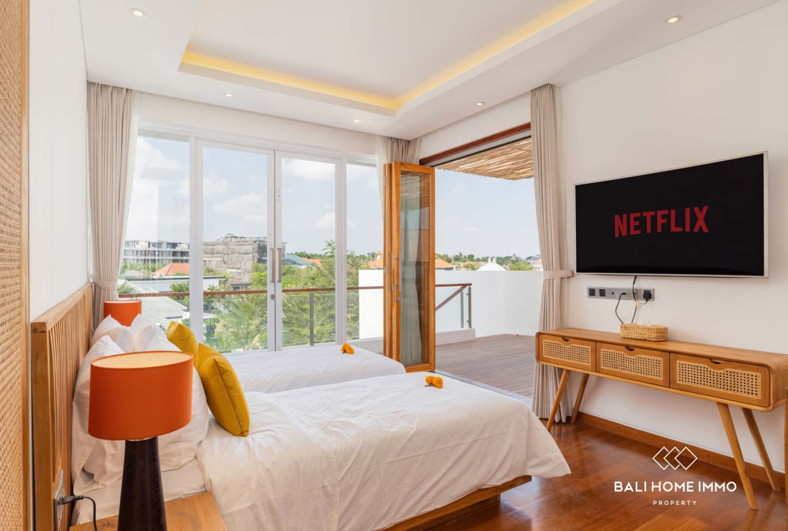 VILLA MEWAH 5 KAMAR UNTUK DIJUAL DENGAN STATUS LEASEHOLD DI BERAWA BALI view 19