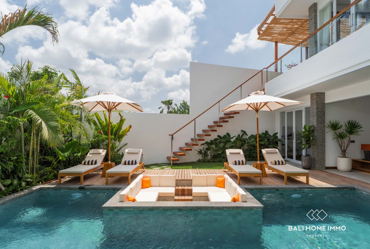 VILLA MEWAH 5 KAMAR UNTUK DIJUAL DENGAN STATUS LEASEHOLD DI BERAWA BALI view 30