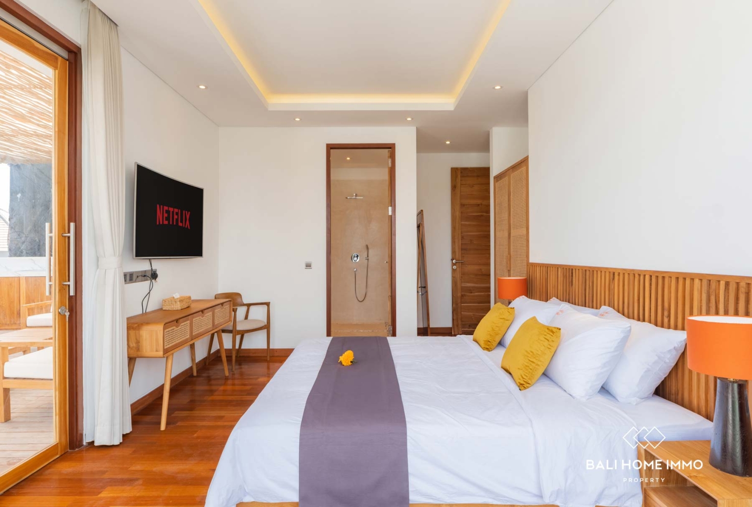VILLA MEWAH 5 KAMAR UNTUK DIJUAL DENGAN STATUS LEASEHOLD DI BERAWA BALI view 12