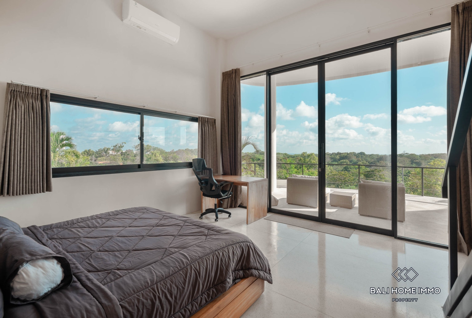 STUNNING WITH OCEAN VIEW 4 BEDROOMS VILLA FOR YEARLY & MONTHLY RENTAL IN BALI - ULUWATU view 33
