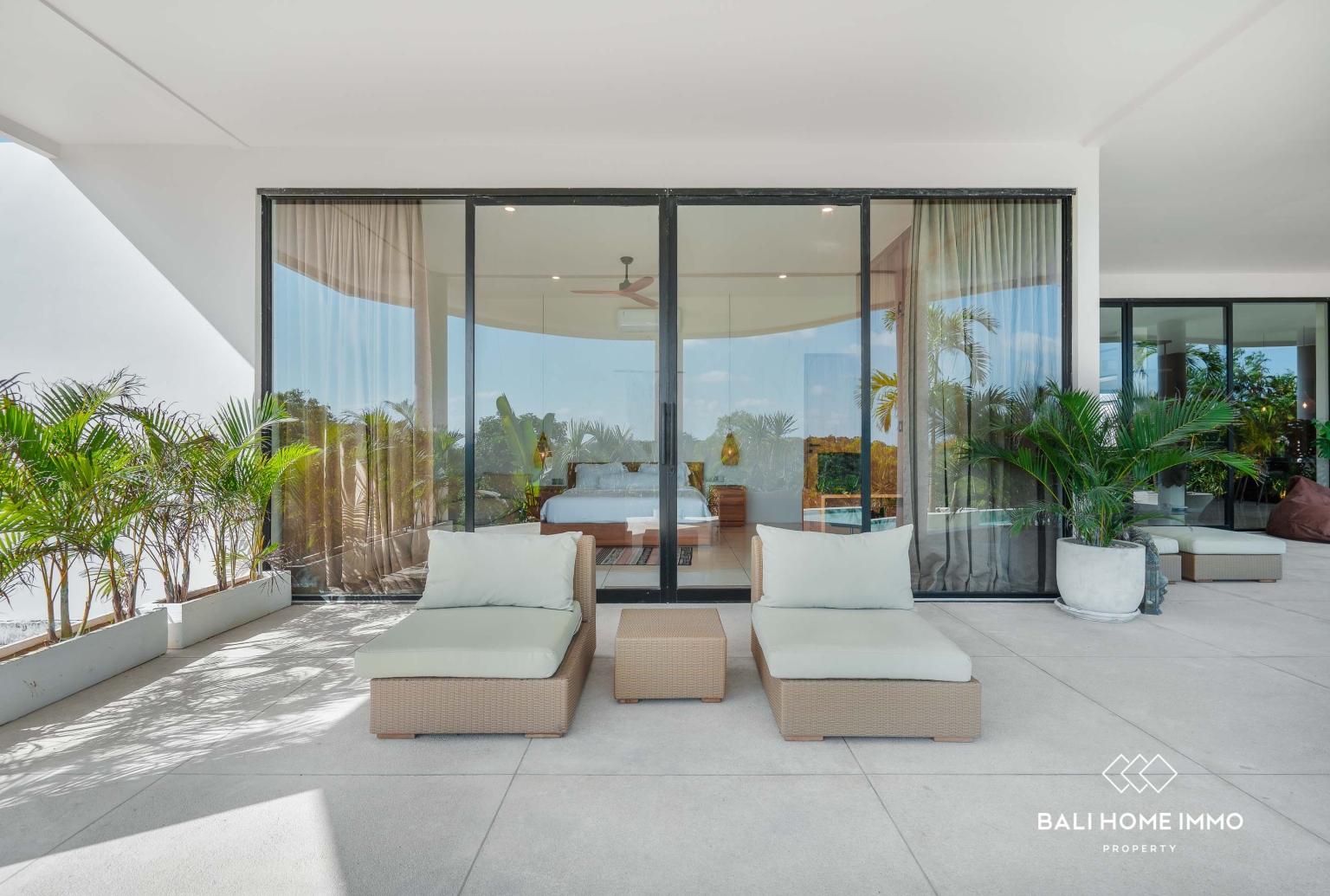 STUNNING WITH OCEAN VIEW 4 BEDROOMS VILLA FOR YEARLY & MONTHLY RENTAL IN BALI - ULUWATU view 6