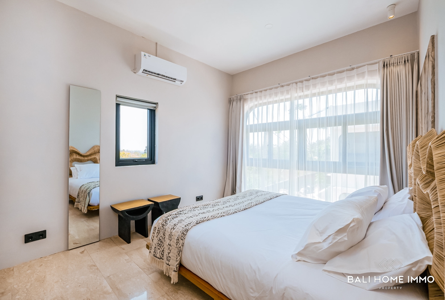 Stylish 1-Bedroom Apartment for Sale Leasehold Near Balangan Beach view 13