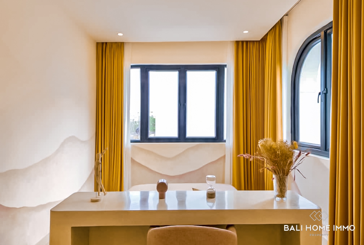 Stylish 1-Bedroom Apartment with Pool Access for Sale Leasehold in Ungasan view 12