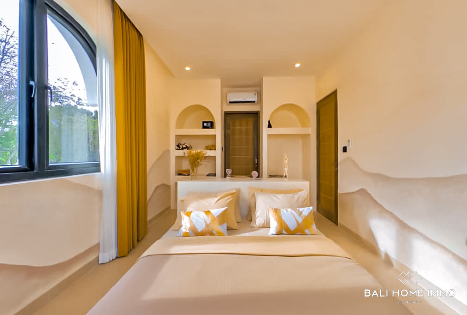 Stylish 1-Bedroom Apartment with Pool Access for Sale Leasehold in Ungasan view 6