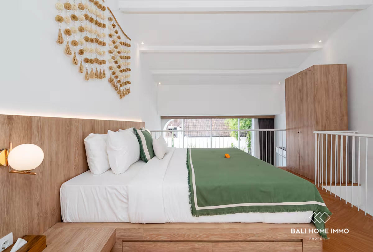 Stylish 1-Bedroom Private Mezzanine Villa for sale In Batu Bolong view 6