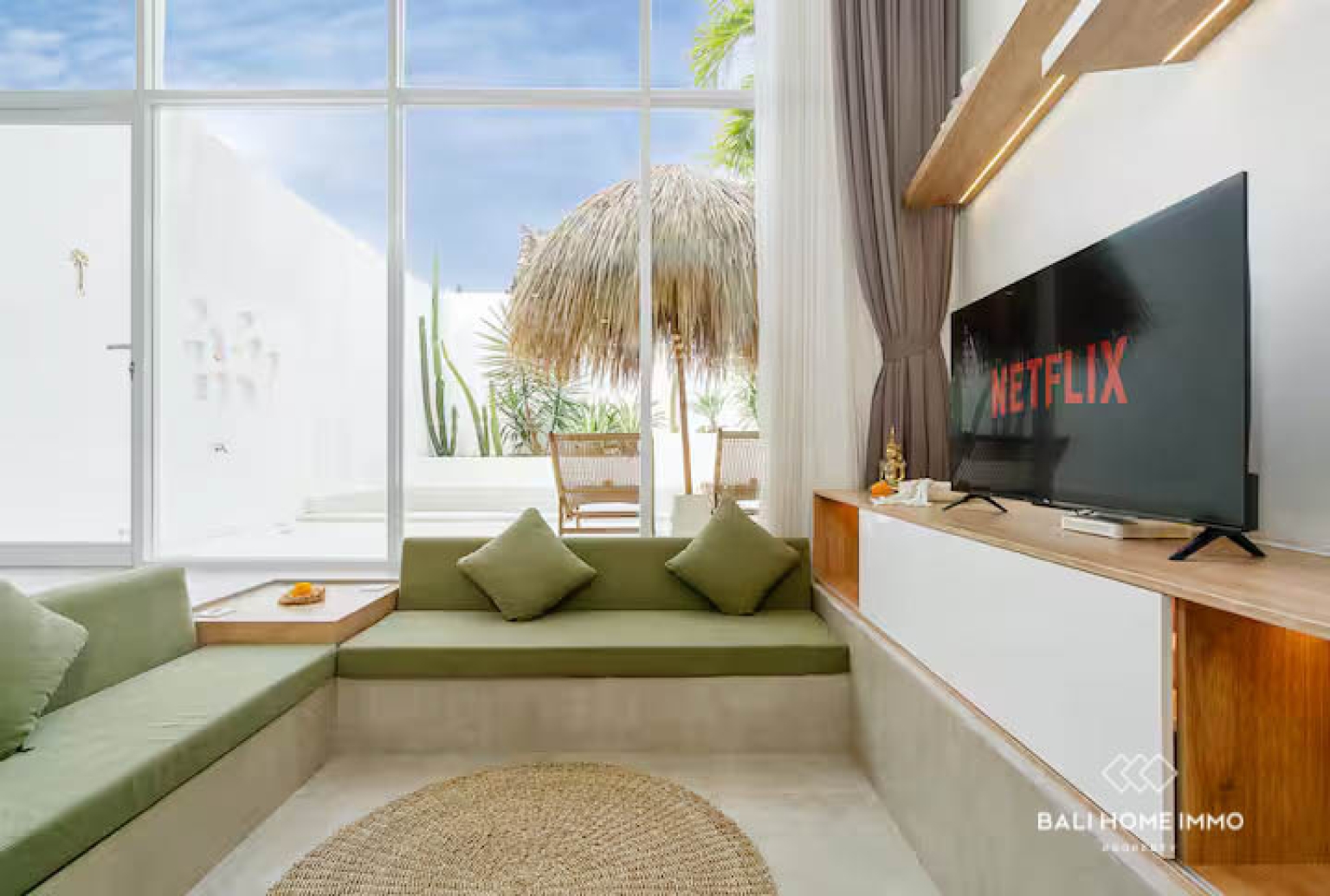 Stylish 1-Bedroom Private Mezzanine Villa for sale In Batu Bolong view 2